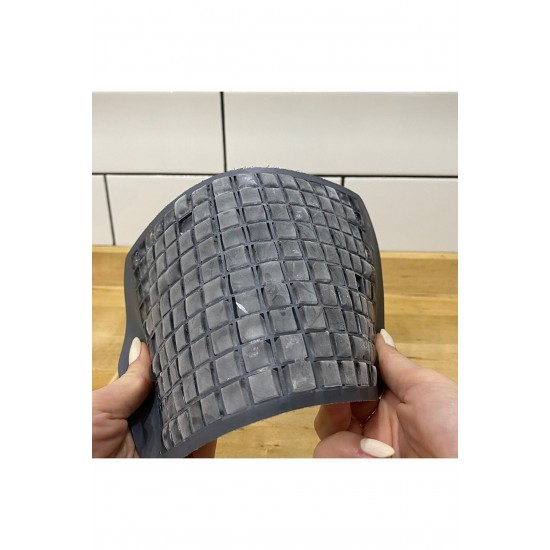 Pazariz 160'lı Mini Küp Şekilli Silikon Buzluk Antrasit Renk Mini Küplü Sunum Buzluk